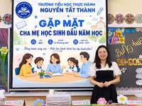 Chuẩn bị gặp mặt cha mẹ học sinh đầu năm học tại một lớp học Trường Tiểu học thực hành Nguyễn Tất Thành. Ảnh: NTCC 