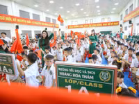 Học sinh Trường Tiểu học và THCS Hoàng Hoa Thám (Bắc Ninh).