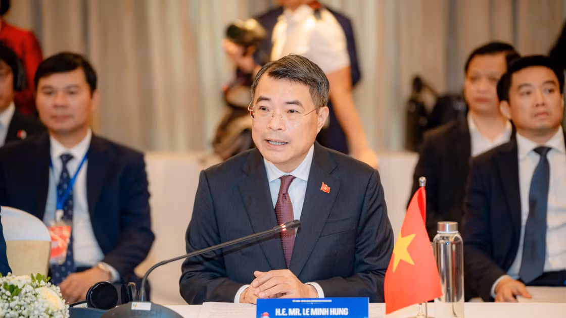Thủ tướng Chính phủ Lê Minh Hưng chủ trì cuộc làm việc với đại diện các doanh nghiệp Nhật Bản lần thứ 2 tại TP Huế.