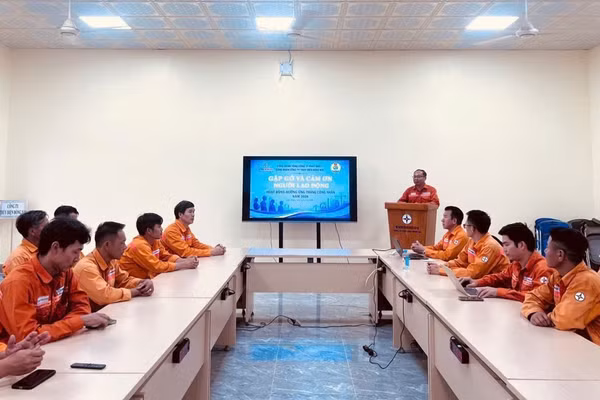 Chủ tịch Công đoàn Công ty Thủy điện Đồng Nai gửi lời cảm ơn đến cán bộ công nhân viên, người lao động.