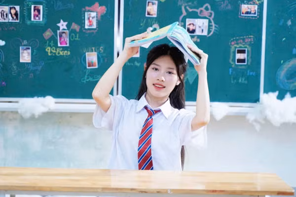 Nữ sinh Phan Thị Hà.