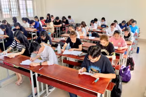 Các bạn trẻ tham gia các khóa học lấy chứng chỉ tiếng Anh với nhiều mục đích khác nhau. 