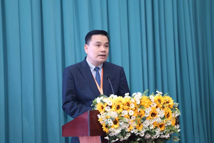 PGS.TS.BS Nguyễn Trọng Hào - Chủ tịch Hội đồng Trường Đại học Y khoa Phạm Ngọc Thạch phát biểu tại hội nghị. 