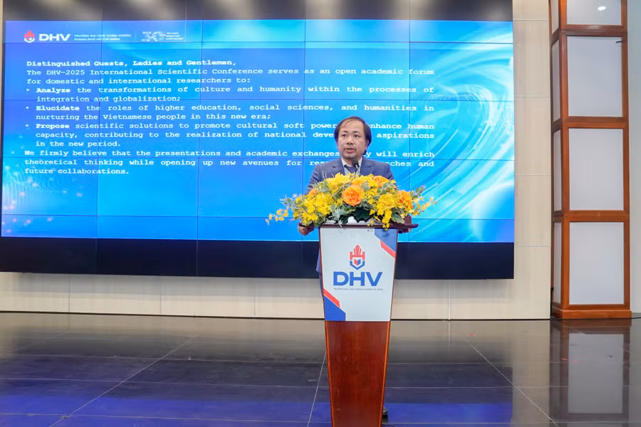 ts-tran-viet-anh-pho-hieu-truong-phu-trach.jpg