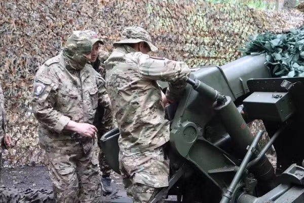 Nga thành lập Lữ đoàn đặc nhiệm Ukraine