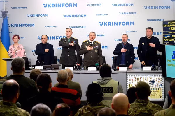 NATO, EU đau đầu giải cứu ngân sách Kiev