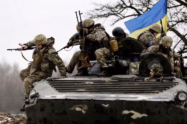 Ukraine khó khăn, Nga cũng không dễ tạo ra đột phá