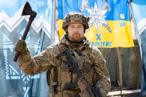 Tháng 4 là thời điểm quyết định số phận của Donbass