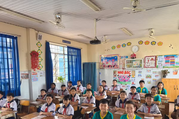 Học sinh Trường Tiểu học Đoàn Thị Điểm (phường Đông Hòa, TPHCM) trong giờ học. Ảnh: Hồng Điệp