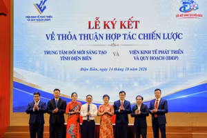 Hội thảo nhằm đánh giá tiềm năng, kết quả thử nghiệm bước đầu và xác định định hướng phát triển kinh tế tầm thấp ứng dụng phương tiện bay không người lái.