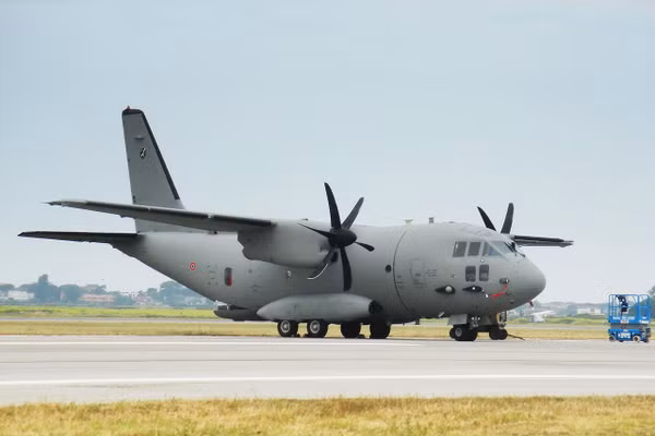 Australia sẽ bán rẻ phi đội C-27J Spartan chưa phục vụ đủ 10 năm?
