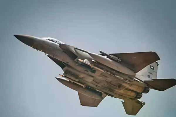 Tên lửa IRIS-T được tích hợp thành công trên tiêm kích F-15