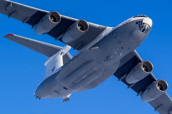 Lộ diện máy bay tiếp dầu Il-78MK-90A chế tạo cho khách hàng bí ẩn