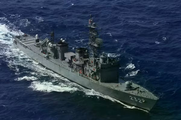 Nhật Bản xác nhận giao hàng loạt khinh hạm Abukuma cho đối tác Đông Nam Á