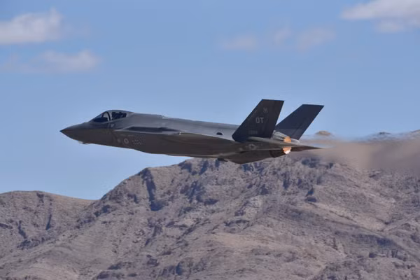 Trung Quốc có được bí mật F-35 nhờ thương vụ bán JF-17?