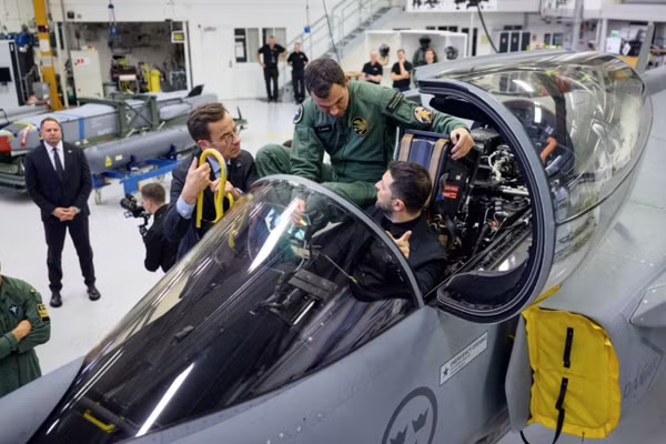 Ấn định thời điểm ​​nội địa hóa sản xuất máy bay chiến đấu Gripen