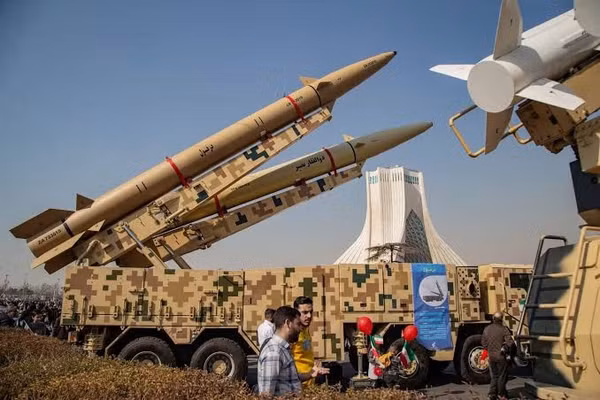 Iran tận dụng thỏa thuận ngừng bắn với Mỹ để mua vũ khí mới