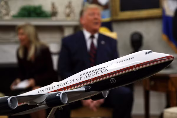 Kinh phí chế tạo Air Force One mới tăng phi mã lên... trên 4,3 tỷ đô la