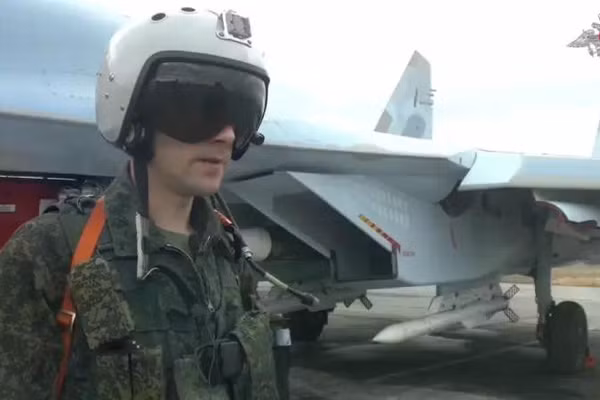 Phi công tiết lộ năng lực tấn công tầm xa siêu việt của Su-35S