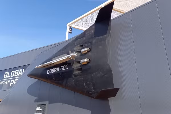 UAV phản lực trang bị tên lửa IRIS-T của Đức sẽ 'diệt mọi mục tiêu trên không'
