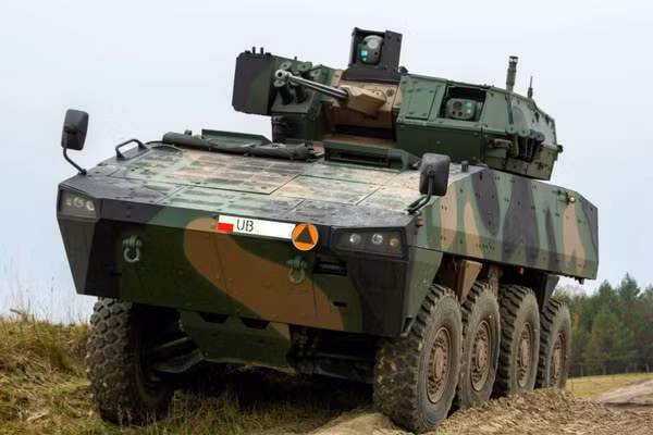 Xe bọc thép chở quân Stryker 'miễn phí' từ Hoa Kỳ gây nguy cơ lớn