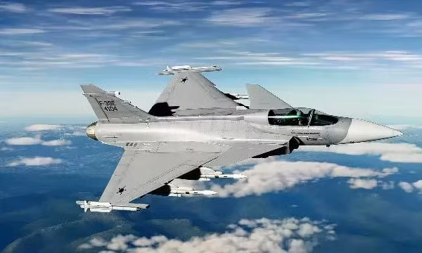 Tiêm kích Gripen E dành cho Ukraine hóa ra đắt hơn cả F-35 Mỹ bán cho Ba Lan