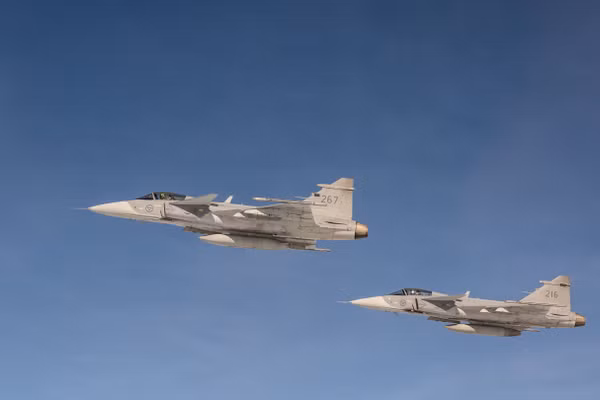 JAS 39 khóa chặt oanh tạc cơ Nga tại 2 khu vực khác nhau trên Biển Baltic