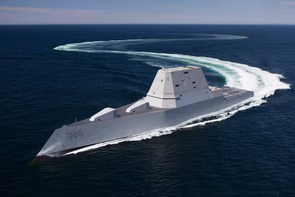 Siêu khu trục hạm Zumwalt 'lột xác' nhờ cải tiến đặc biệt