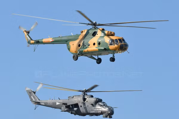 Chuyến bay chia tay trực thăng Mi-17 và Mi-24 
