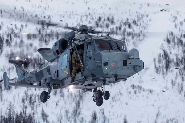 Trực thăng AH1 Wildcat tối tân của Anh bị loại biên chỉ sau 12 năm phục vụ
