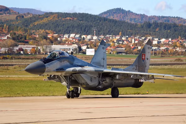 Chuyển giao S-300 và MiG-29 cho Ukraine không ảnh hưởng đến khả năng phòng thủ
