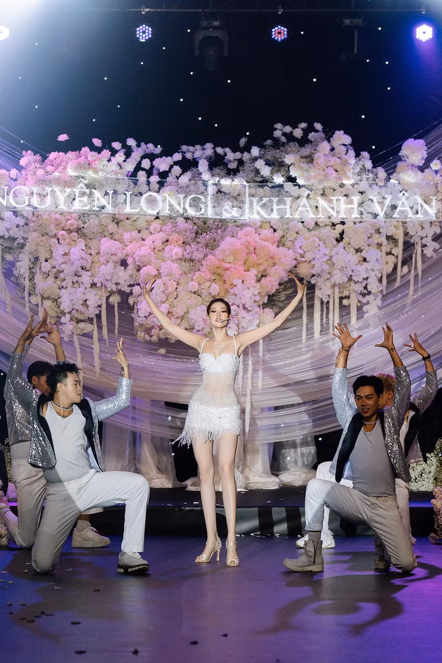 khanh-van-1.jpg