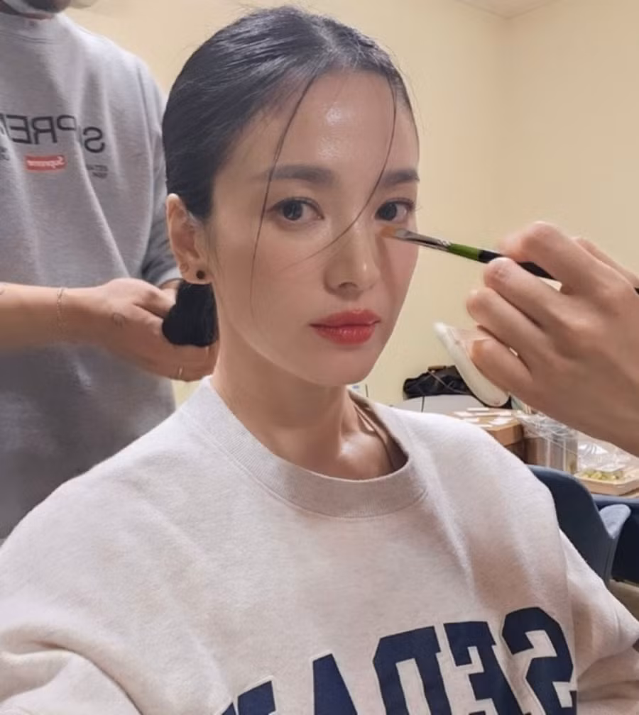 song-hye-kyo-2.jpg
