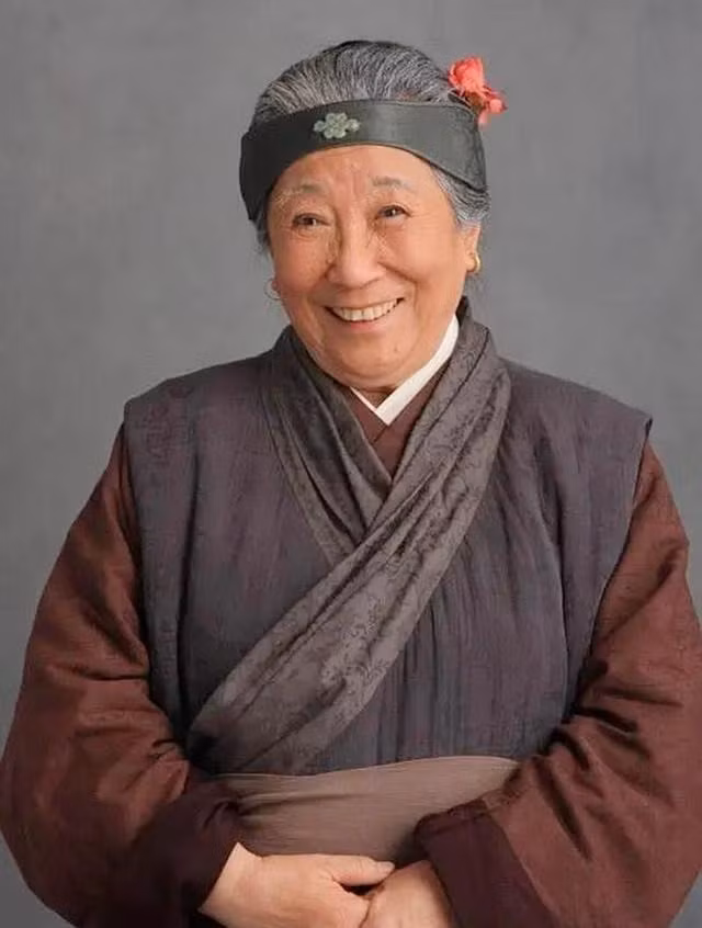 hong-lau-mong.jpg