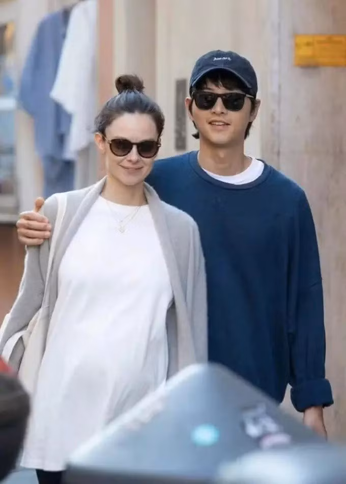 song-joong-ki-02.jpg