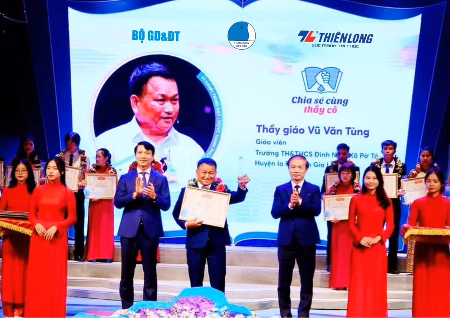 thay-co-2-2874.jpg
