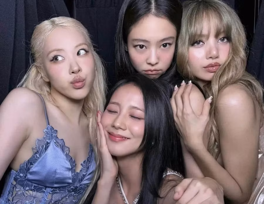 blackpink-01.jpg