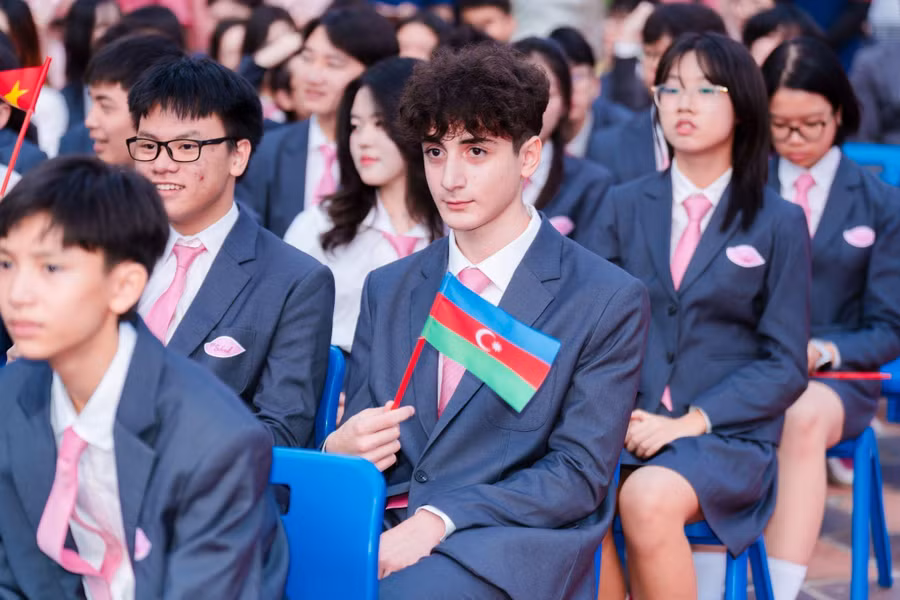 TH School 3.jpg