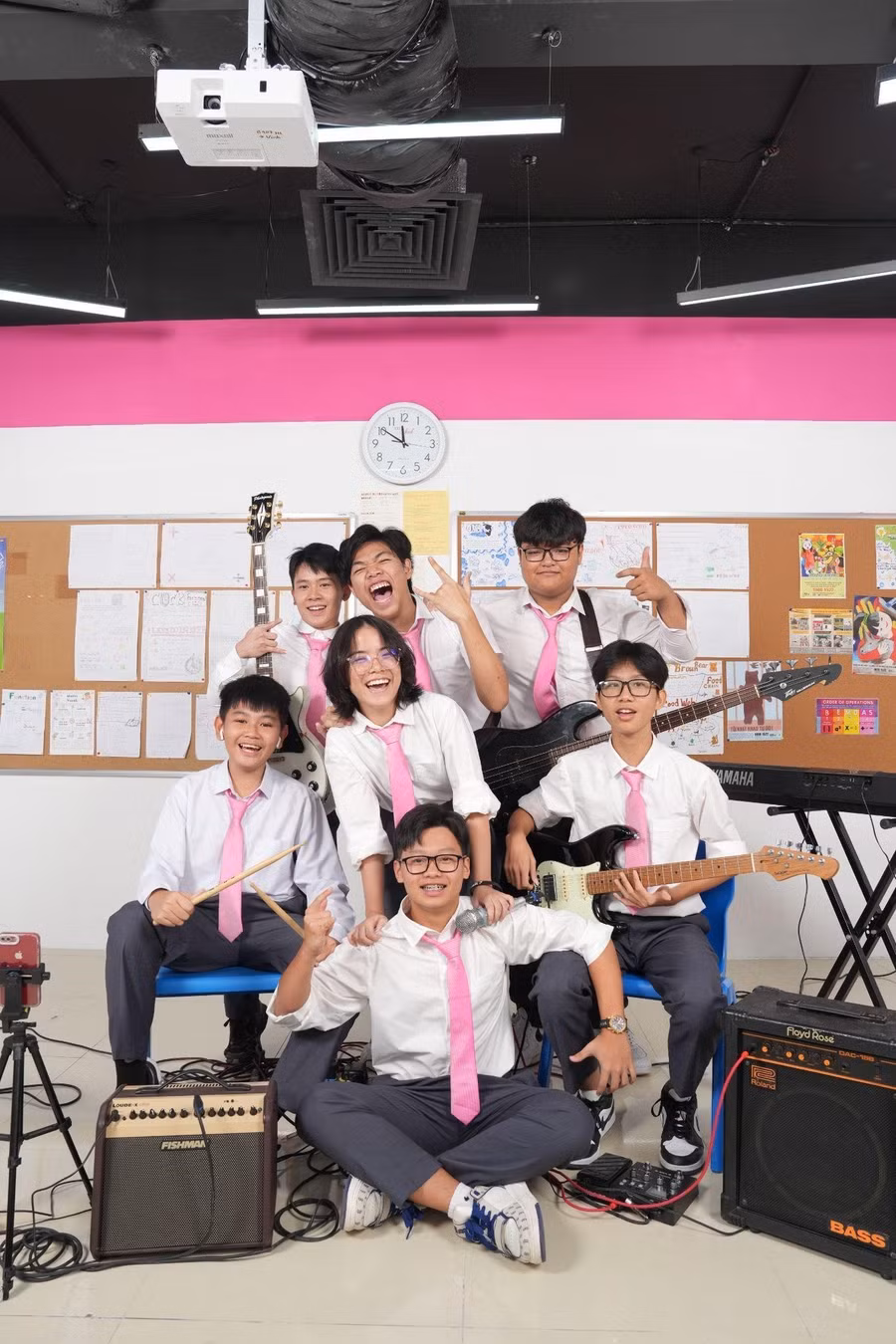 TH School 10.jpg