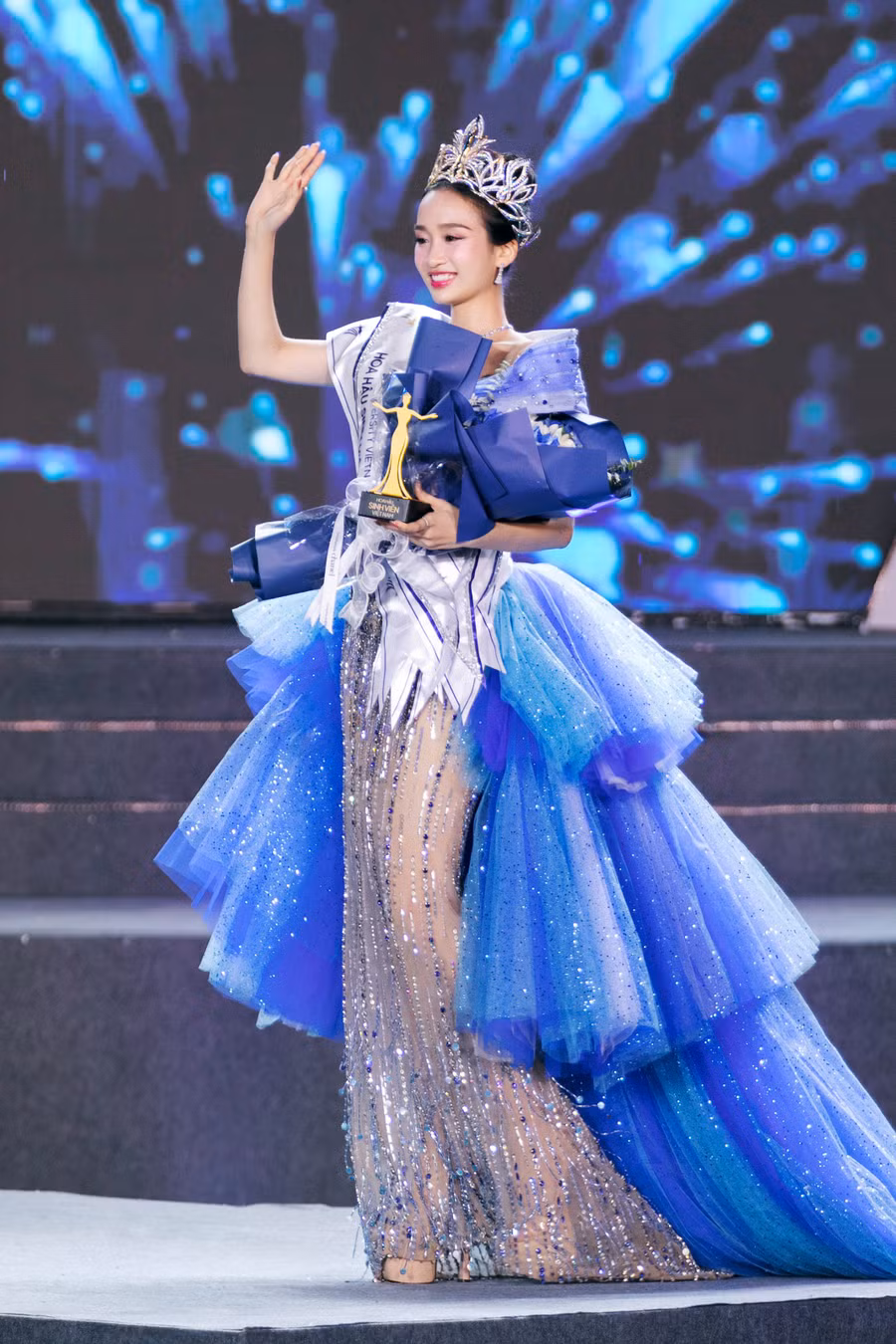 ban-sao-cua-0071miss-university-foto-kiengcan.jpg
