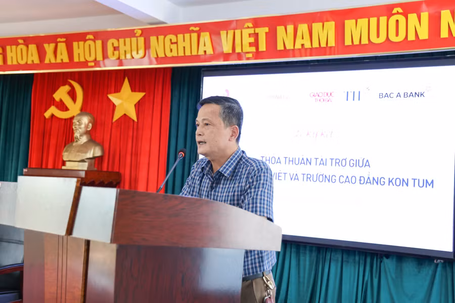 2-vsf-tap-doan-th-ky-ket-hop-tac-cao-dang-kon-tum.jpg