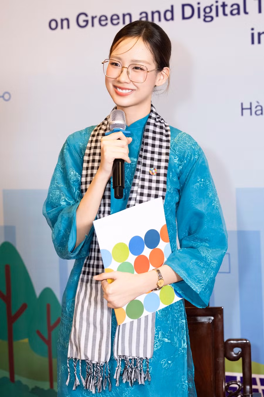 hh-bao-ngoc-05.jpg