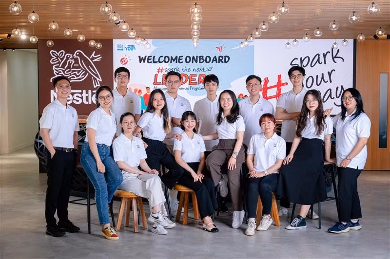 nestle-moi-nam-deu-trao-hang-tram-co-hoi-viec-lam-den-cac-ban-sinh-vien-thong-qua-cac-chuong-trinh-tuyen-chon-quan-tri-vien-tap-su-va-thuc-tap-sinh-nesternship-1.jpg