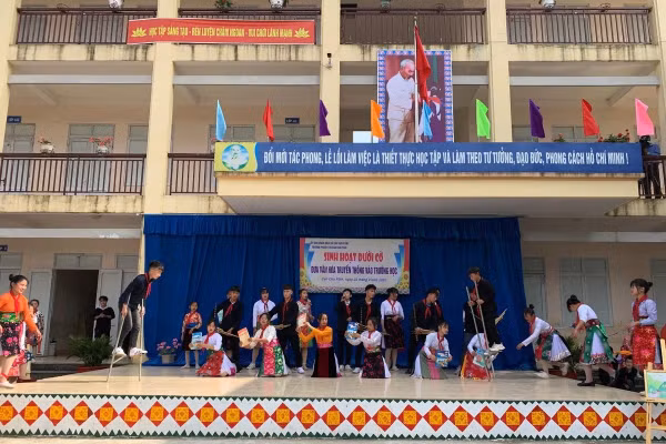 Các hoạt động tuyên truyền phòng chống tảo hôn trong trường học được chú trọng. (Ảnh: Vũ Mừng)