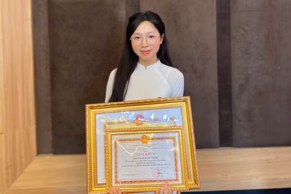 Nữ sinh Phạm Kiều Oanh. (Ảnh: NTCC)