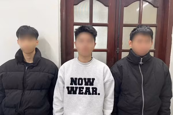 Các bị can tại CQCSĐT. (Ảnh: CATQ)