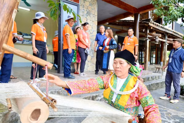 Người dân và chính quyền địa phương nỗ lực trong việc bảo tồn di sản.