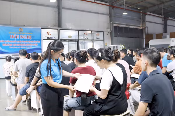 Tư vấn việc làm cho người lao động đóng vai trò quan trọng để người dân tiếp cận cơ hội việc làm.