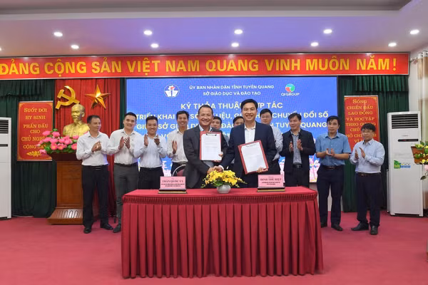 Cái "bắt tay" đột phá trong chuyển đổi số của ngành Giáo dục tỉnh Tuyên Quang.