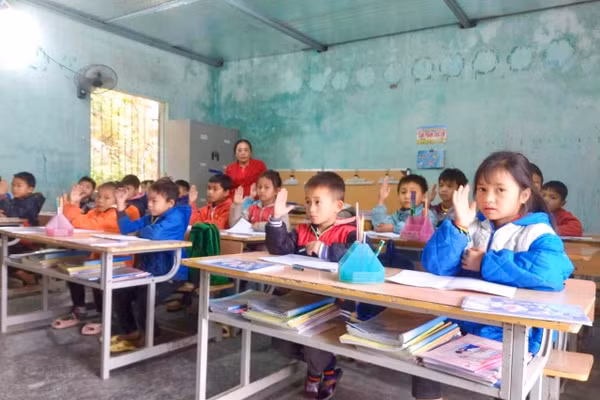 Tuyên Quang đặt giáo dục trong trọng tâm hướng tới giảm nghèo bền vững.